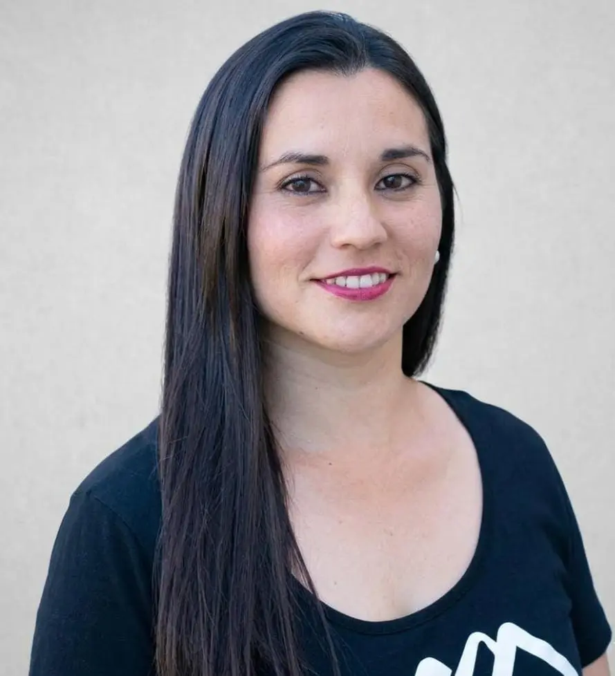 María José Vera, vendedora terreno en Parcelas Tu Refugio